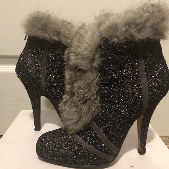 dior fur boots